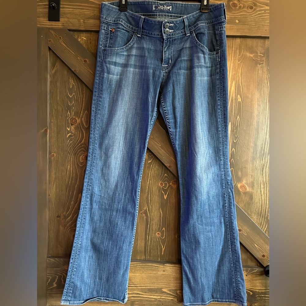 HUDSON Jeans. Classic bootcut style sz 32